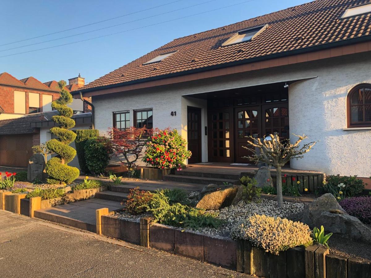 1-Zimmer Apartment, 45 Qm, Im Weinort Neustadt-Duttweiler Neustadt an der Weinstraße Buitenkant foto